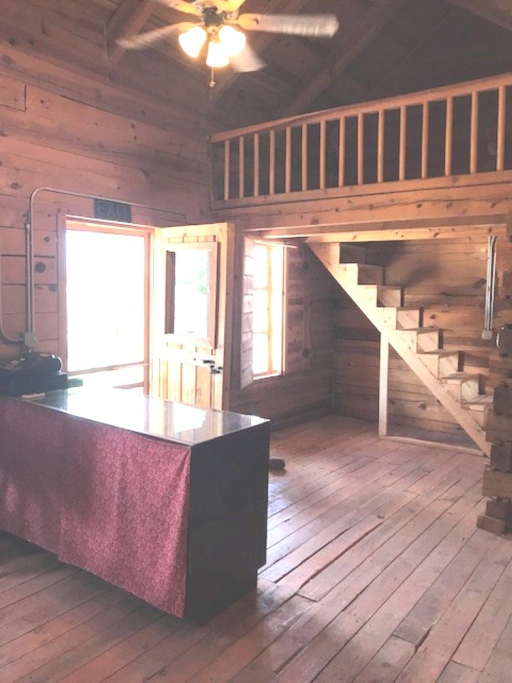 217 E Broadway St, Van Horn, TX 79855